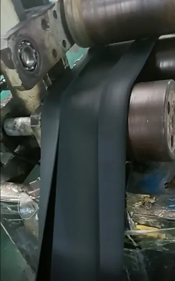 Customized Extruded Rubber Seal Strips Protection Against Water Weather Resistance EPDM/FKM/Silicone/NBR/PVC
